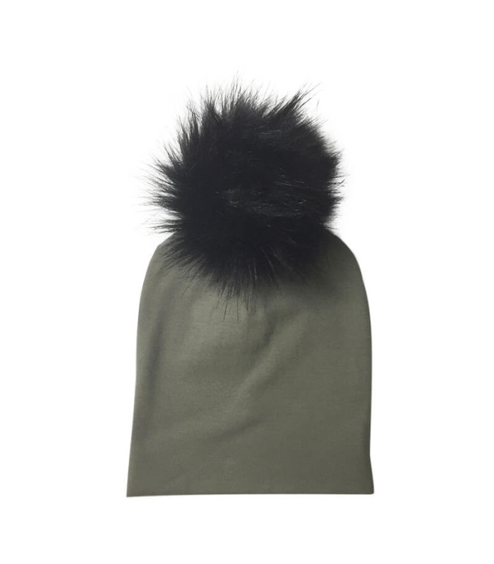 Hue med sort kvast - grøn